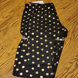 New No Boundaries black and gold leggings